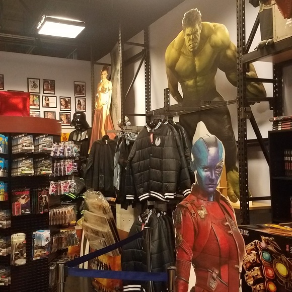 Meet your Posher, Kimberly - Picture 2 of 11